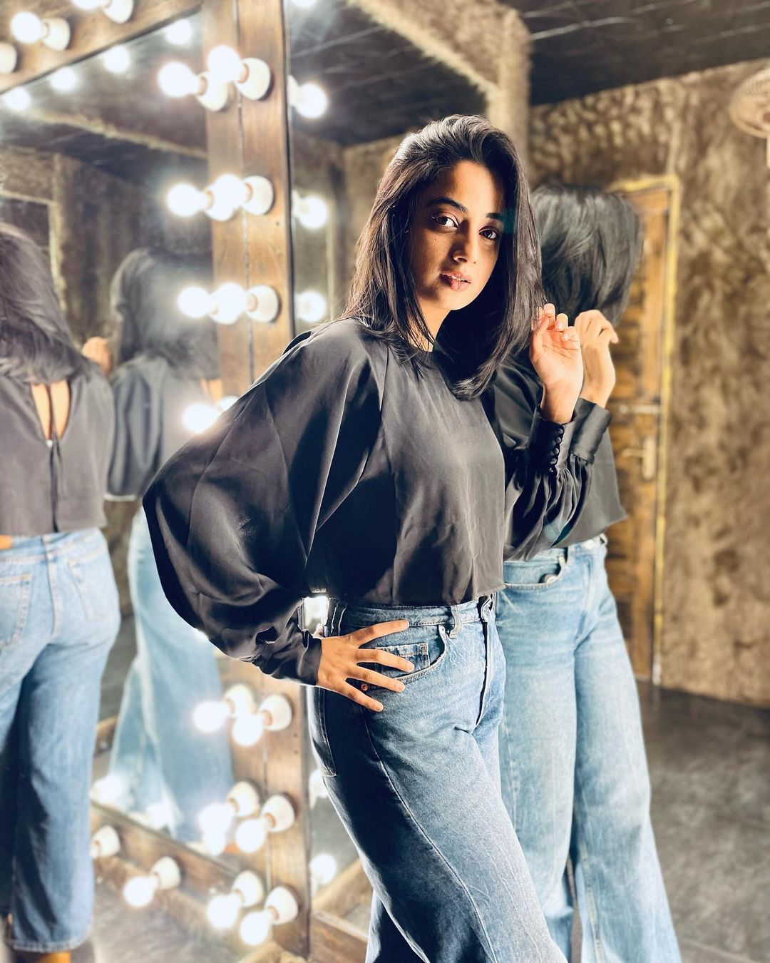 മേക്ക് ഓവറുകളുടെ രാജകുമാരി, അതാണ് നമിത; കിടിലന്‍ ചിത്രങ്ങള്‍ വൈറല്‍