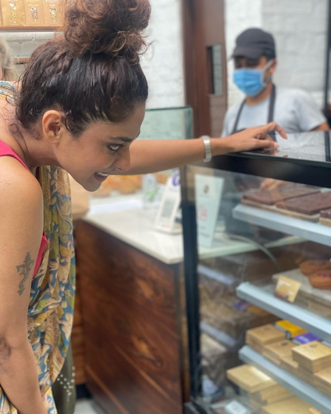 മകൾക്കൊപ്പം ഇത്തിരി നേരം! പൂർണ്ണിമ ഇന്ദ്രജിത്തിന്റെ ചിത്രങ്ങൾ വ്യത്യസ്തവും കിടിലൻ വൈറലും!