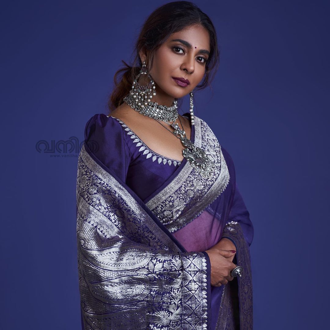 ഇതാണ് കിടിലൻ ചിത്രങ്ങൾ; ക്യൂട്ട് ലുക്കിൽ പൂർണ്ണിമ ഇന്ദ്രജിത്ത്; വൈറലായ ചിത്രങ്ങൾ ഇവയാണ് 