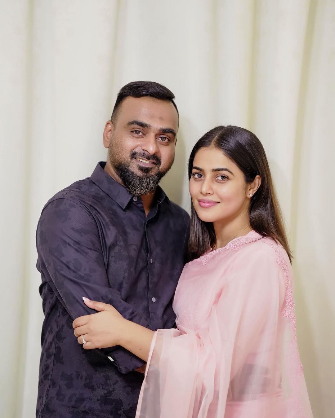 വിവാഹിതായാകാന്‍ പോകുന്നെന്ന് ഷംന, വരന്റെ ചിത്രങ്ങളിതാ... ആശംസകളുമായി സിനിമാലോകം