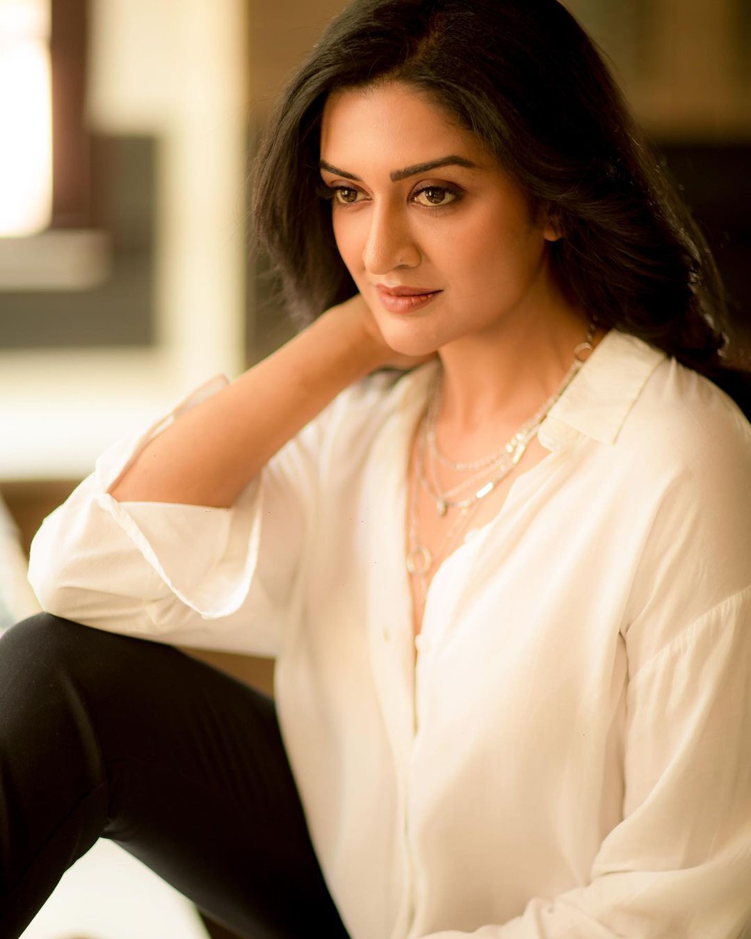 ക്യൂട്ട് ആൻഡ് ഹോട്ട്! ശ്രദ്ധ പിടിച്ചു പറ്റി വിമല രാമൻ; പുതിയ ചിത്രങ്ങൾ ഇതാ...