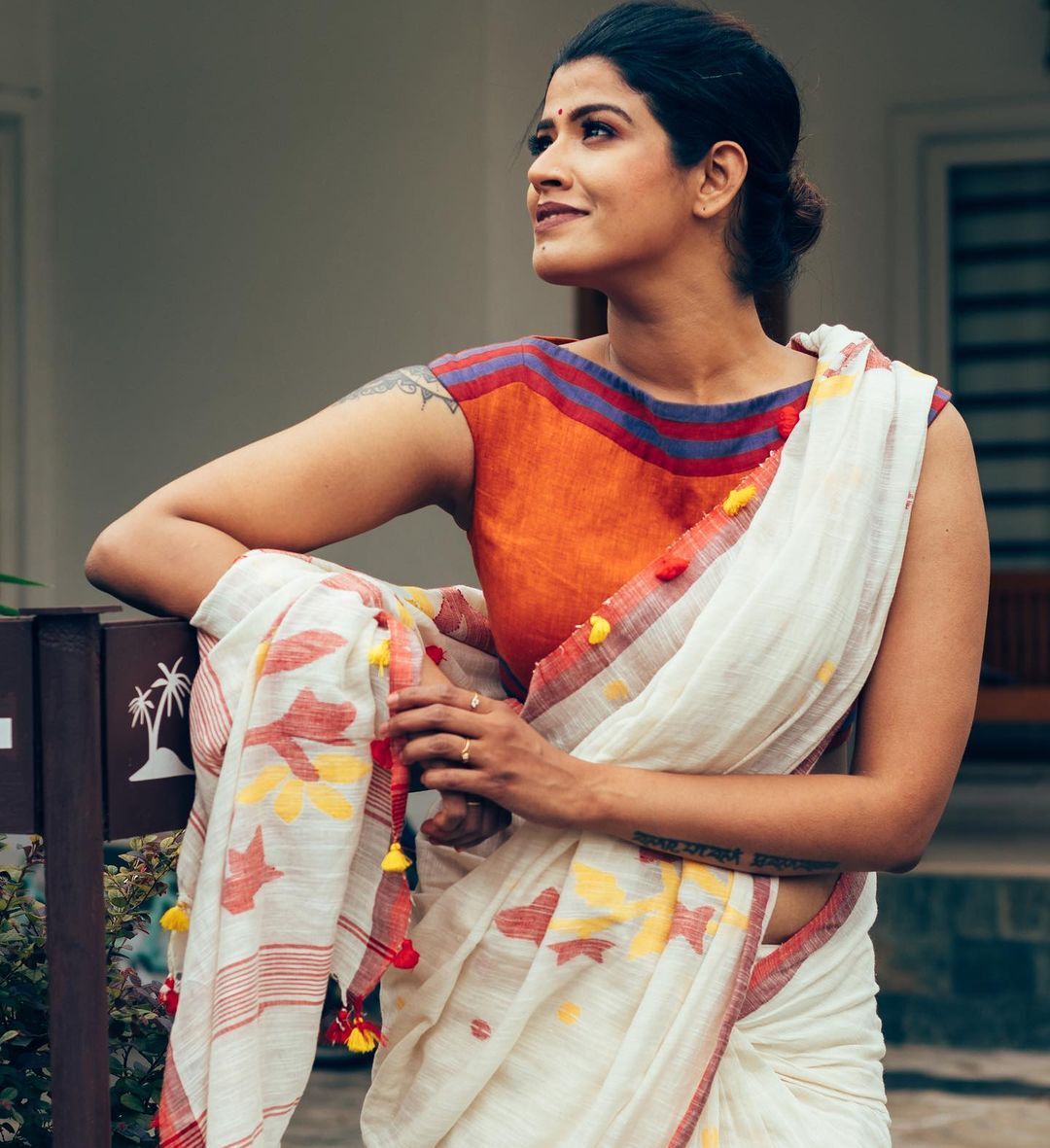 'ആളുകള്‍ അവര്‍ക്ക് തോന്നുന്നത് പോലെ വിചാരിക്കട്ടെ..' പുതിയ ഫോട്ടോയുമായി അമൃത സുരേഷ് 