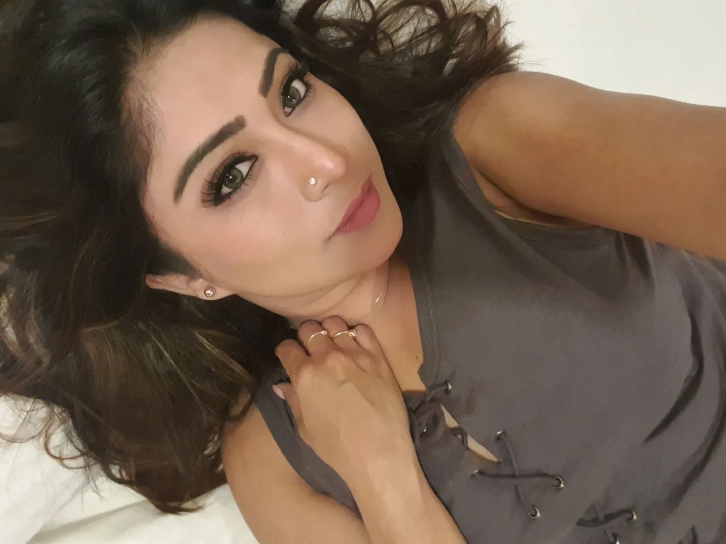 ഗ്ലോറി.. ഇത് നമ്മളെ ഗ്ലോറിയല്ലേ.. പുതിയ ലുക്കില്‍ അര്‍ച്ചന ശുശീലന്‍