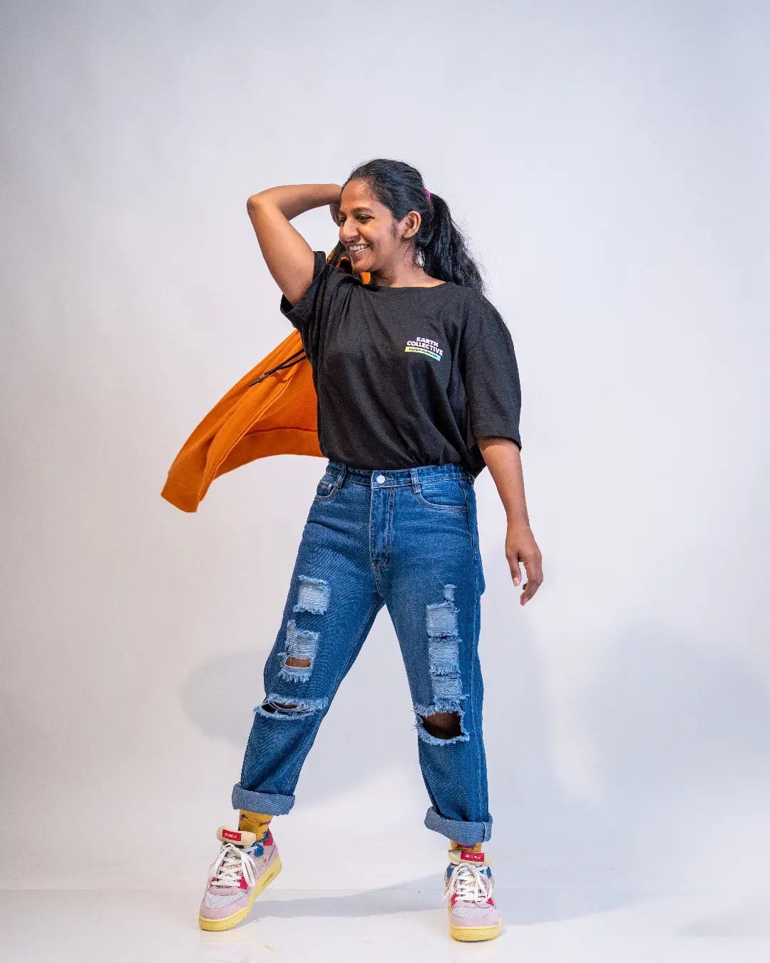 ഫ്രീക്ക് ലുക്കിലാണല്ലോ; ധന്യയുടെ ചിത്രങ്ങള്‍ ഏറ്റെടുത്ത് സോഷ്യല്‍ മീഡിയ