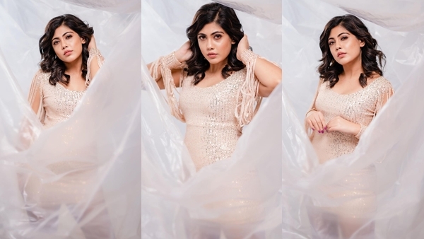 നയന മനോഹരി നയന എൽസ; ഗ്ലാമറസ് ലുക്കിൽ കണ്ണുതളളി ആരാധകർ! വേറിട്ട ഫോട്ടോസ് കണ്ടാലോ?