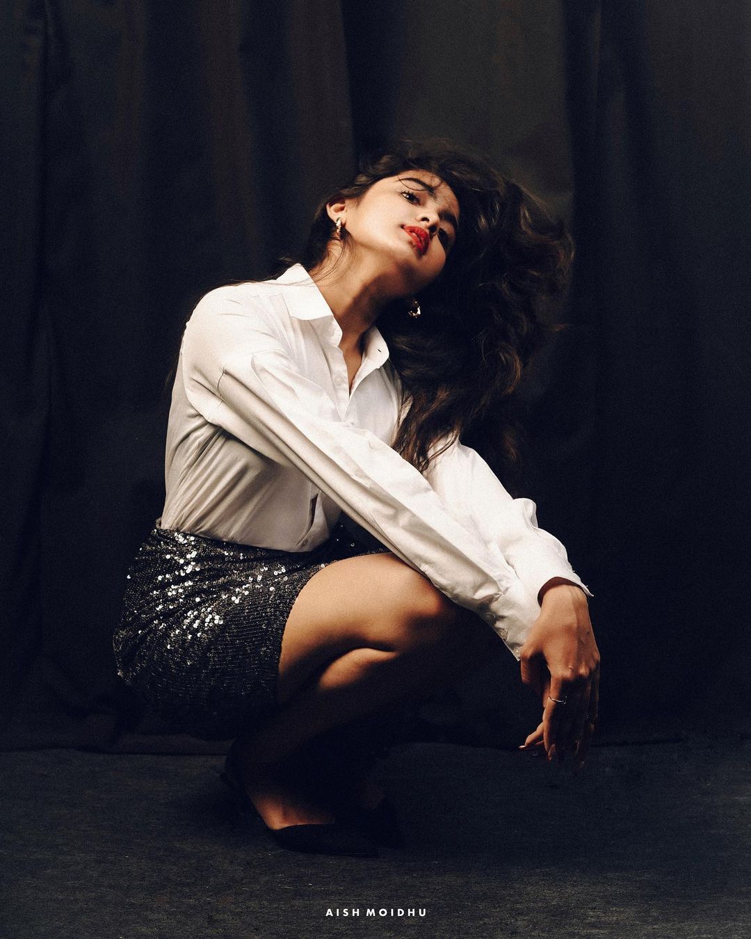 എന്തൊരു ക്യൂട്ട്‌നെസാണ്..ദേവിക; കണ്ണെടുക്കാന്‍ തോന്നുന്നില്ല; വൈറല്‍ ചിത്രങ്ങള്‍