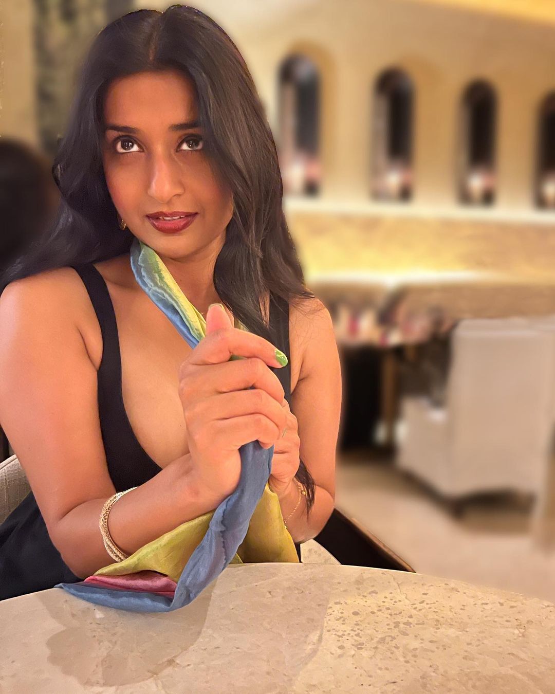 സെവന്‍ ഡെയ്‌സ്..സെവന്‍ മൂഡ്‌സ്..സെവന്‍ ഷേയ്ഡ്..ചിത്രവുമായി മീര ജാസ്മിന്‍.. ഇതുനിങ്ങളുതന്നെയാണോ മീരാ എന്ന് ആരാധകര്‍