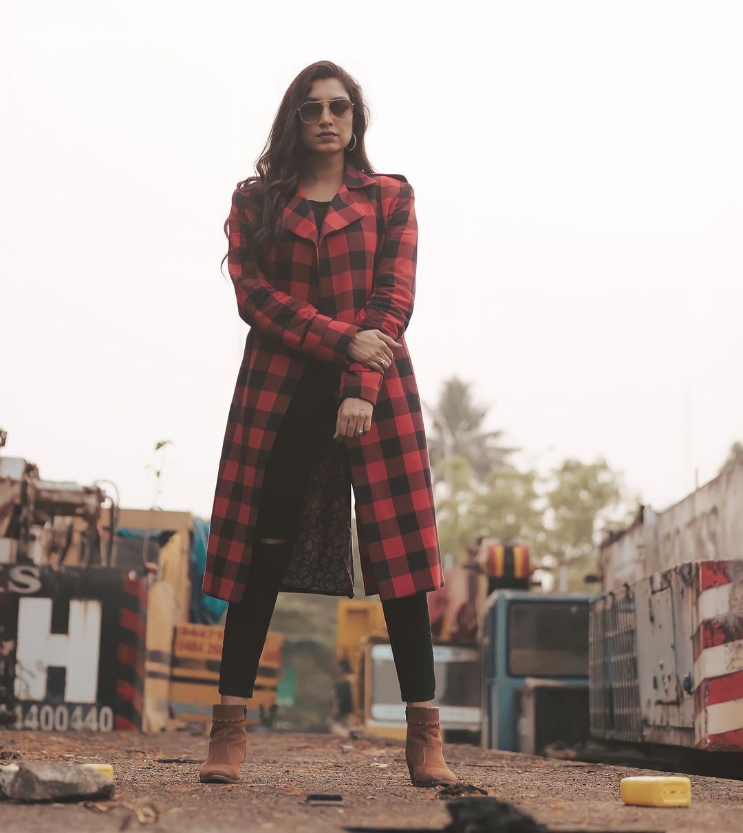 റിതു.. എന്താണ് പരിപാടി.. ഗ്യാങ്സ്റ്റര്‍ ലുക്കിലാണല്ലോ; എന്തായാലും പൊളിച്ചു, വൈറല്‍ ചിത്രങ്ങള്‍