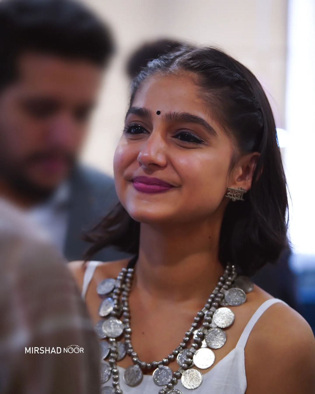 കട്ടകലിപ്പിലാണോ? ചിരിയും വശമുണ്ടല്ലേ... അനശ്വരയുടെ ഭാവപ്രകടനങ്ങൾ, വൈറൽ ചിത്രങ്ങൾ