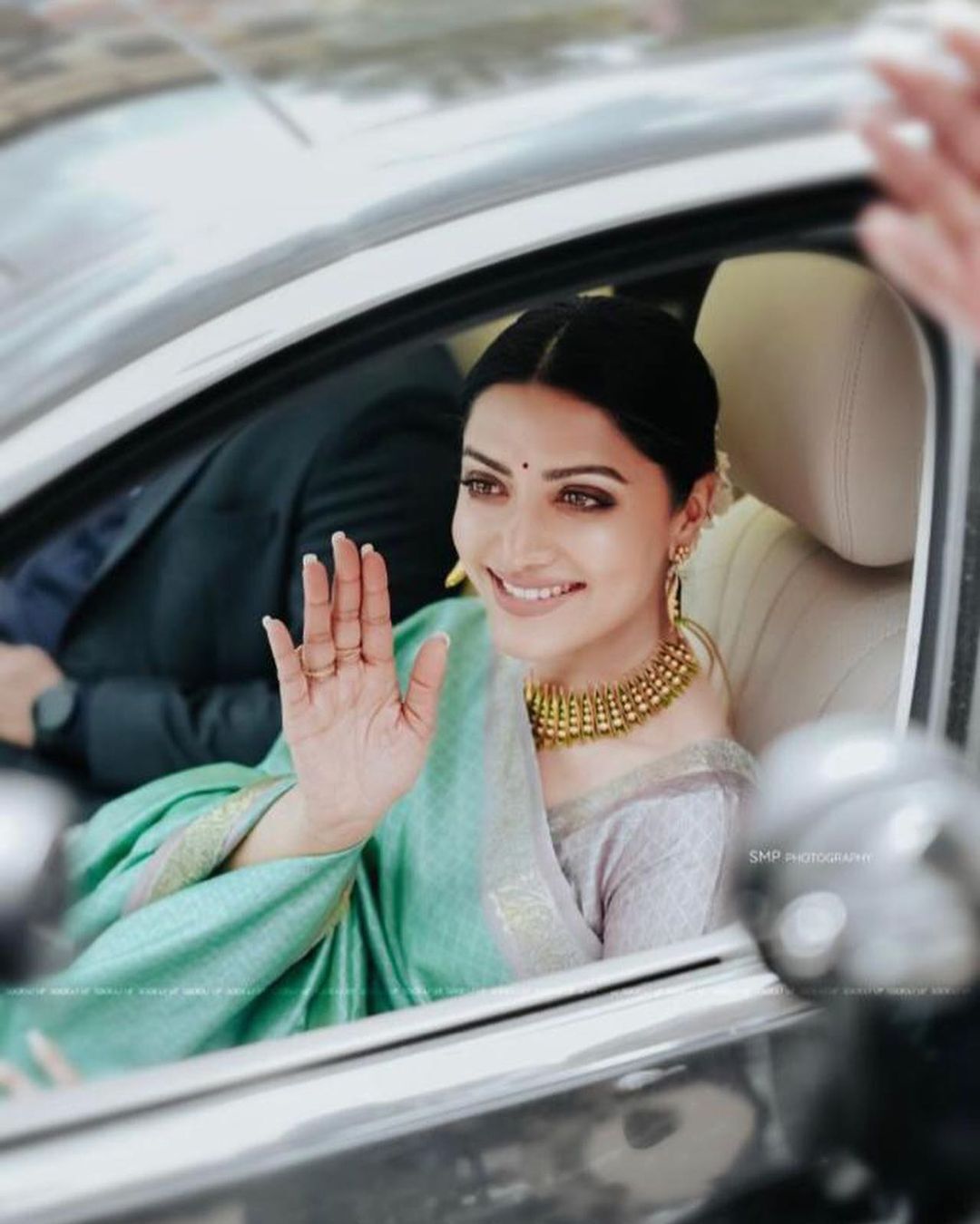 ഹോട്ട് ലുക്കിലാണല്ലോ മമ്ത; എന്തായാലും പൊളിച്ചു, വൈറല്‍ ചിത്രങ്ങള്‍