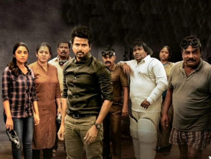 PHOTOS : கமல் முதல் யோகிபாபு வரை.. ஸ்டார் நடிகர்களின் டாப் 10 டார்க் காமெடி திரைப்படங்களின் லிஸ்ட் இதோ!