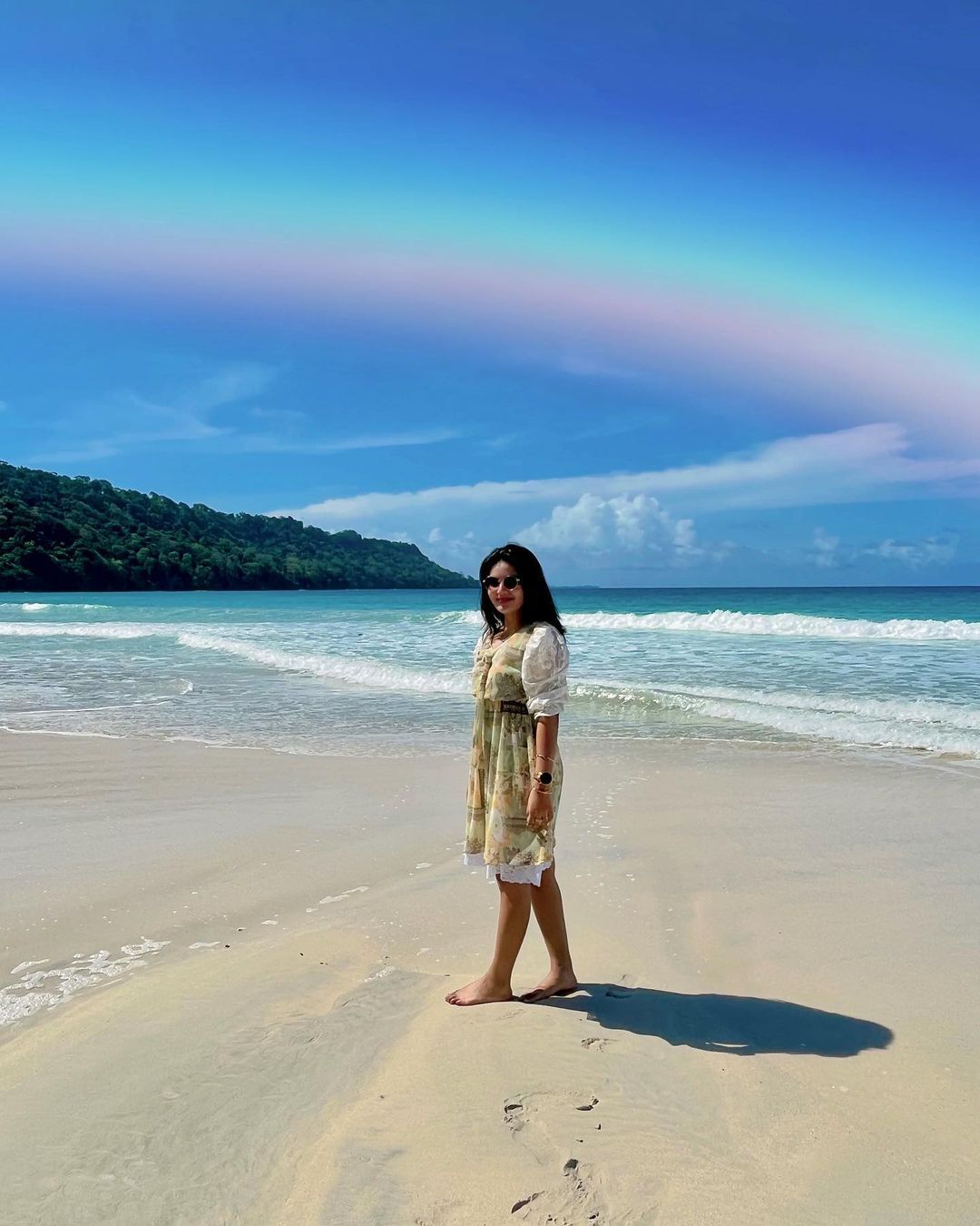 PHOTOS : வாவ்.. அந்தமான் தீவின் அழகை ரசிக்கும் சுந்தரி சீரியல் நடிகை.. கலக்கல் போட்டோஸ் இதோ!