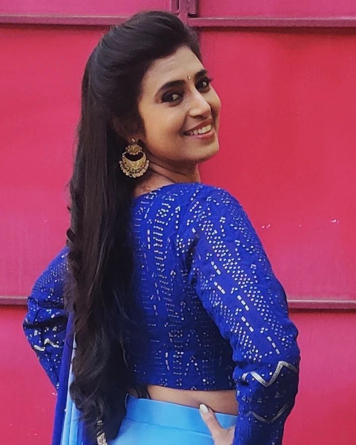 PHOTOS :  இந்த வயசிலும் அப்படியொரு போஸ்.. அழகை அள்ளிவீசும் கஸ்தூரி.. லேட்டஸ்ட் நச்  போட்டோஸ் இதோ!