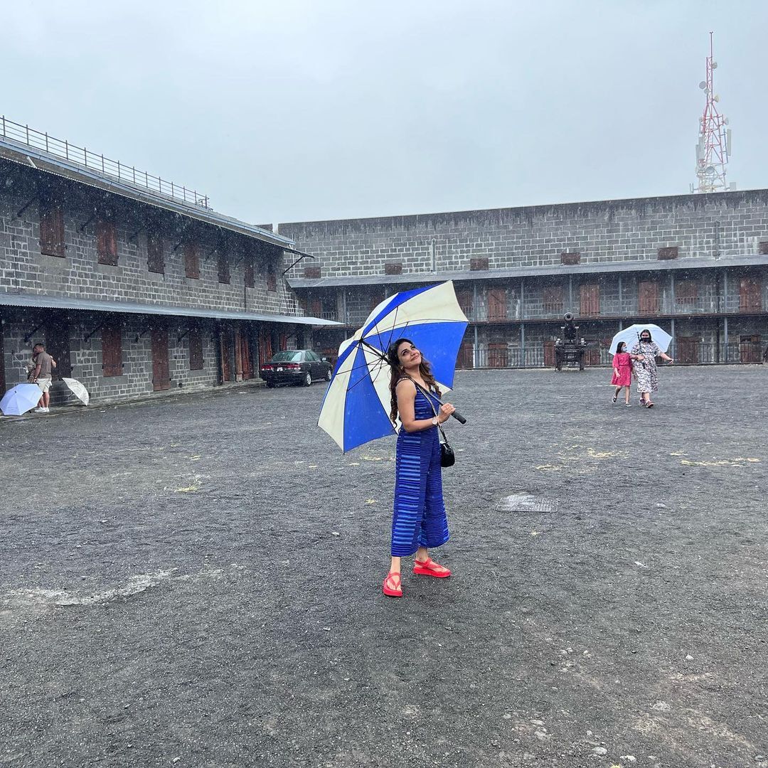  ഹിറ്റ് മേയ്ക്കര്‍ക്കൊപ്പമെന്ന് റിമി,  ഇത് നമ്മുടെ മച്ചാനല്ലേ എന്ന് ആരാധകര്‍ 