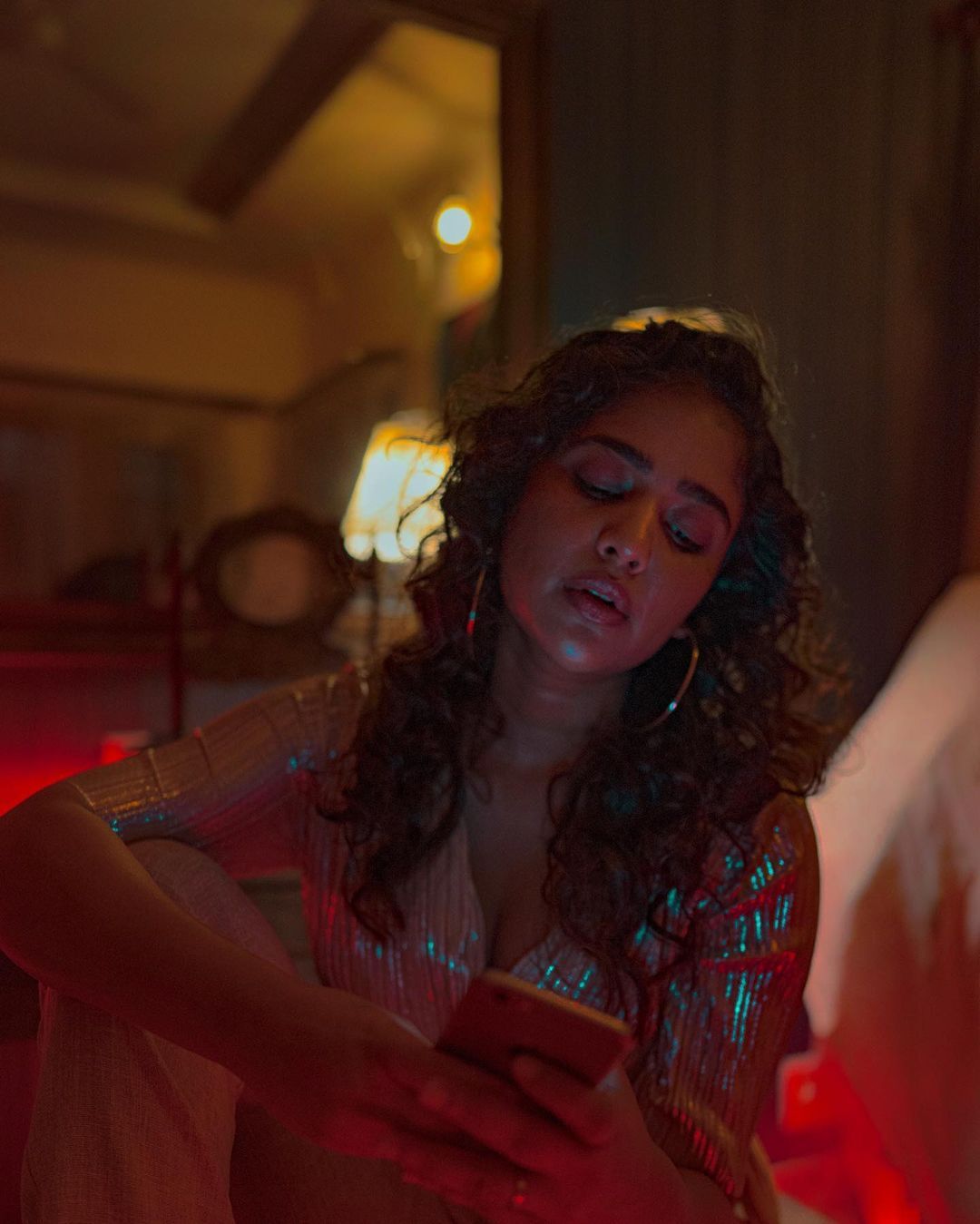  ആരംഭിക്കലാമാ..പിസ തിന്ന് ആഘോഷിച്ച് ശ്രിന്ദയും മീര നന്ദനും...ചിത്രങ്ങൾ വൈറൽ