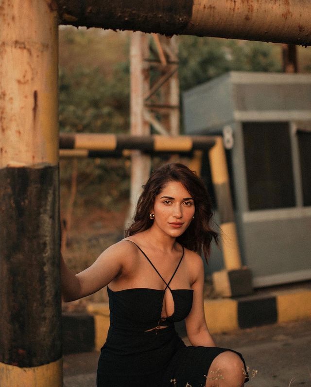  ఔట్ స్టాండింగ్  రుహాని శర్మ