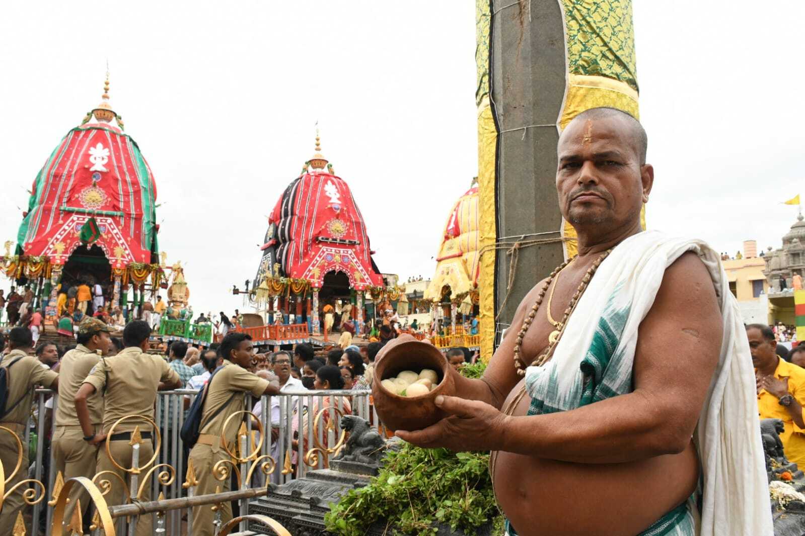 ଚତୁର୍ଦ୍ଧା ମୂର୍ତ୍ତିଙ୍କ ନିଳାଦ୍ରୀ ବିଜେ ସମୟର କିଛି ବିଶେଷ ମୁହୂର୍ତ୍ତ