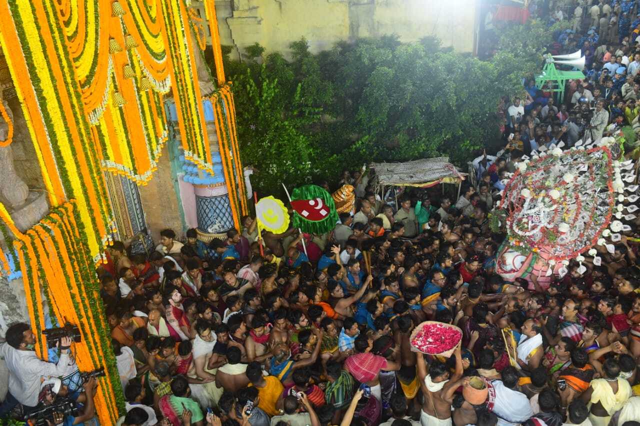 ଚତୁର୍ଦ୍ଧା ମୂର୍ତ୍ତିଙ୍କ ନିଳାଦ୍ରୀ ବିଜେ ସମୟର କିଛି ବିଶେଷ ମୁହୂର୍ତ୍ତ