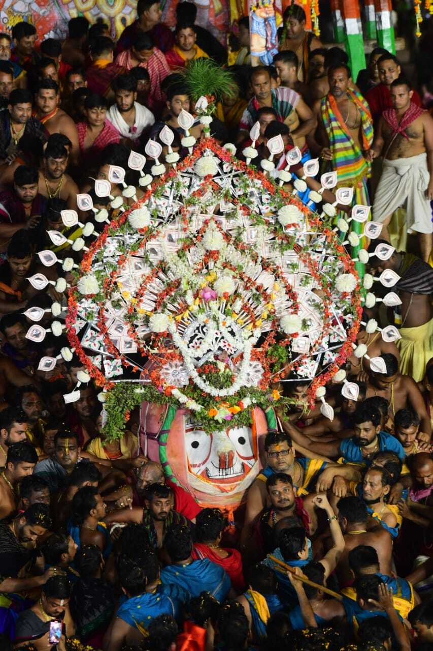 ଚତୁର୍ଦ୍ଧା ମୂର୍ତ୍ତିଙ୍କ ନିଳାଦ୍ରୀ ବିଜେ ସମୟର କିଛି ବିଶେଷ ମୁହୂର୍ତ୍ତ