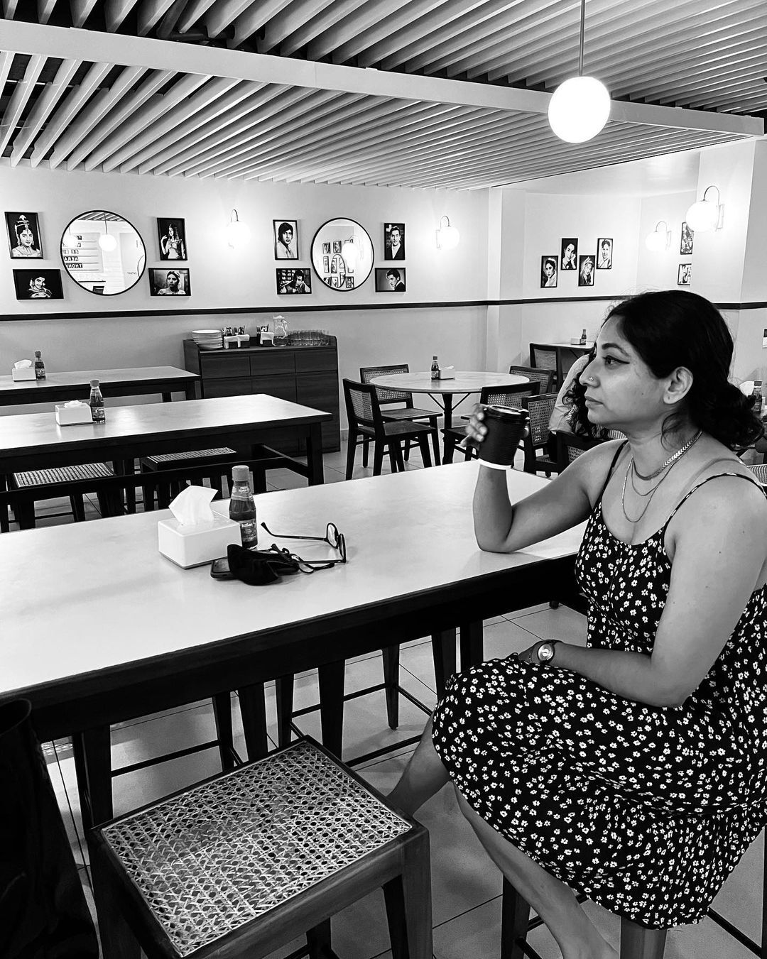 മറ്റാരേയും കുറിച്ചല്ല, എല്ലാം എന്നെക്കുറിച്ച് മാത്രം: പുത്തന്‍ ചിത്രങ്ങളുമായി അഭയ ഹിരണ്‍മയി