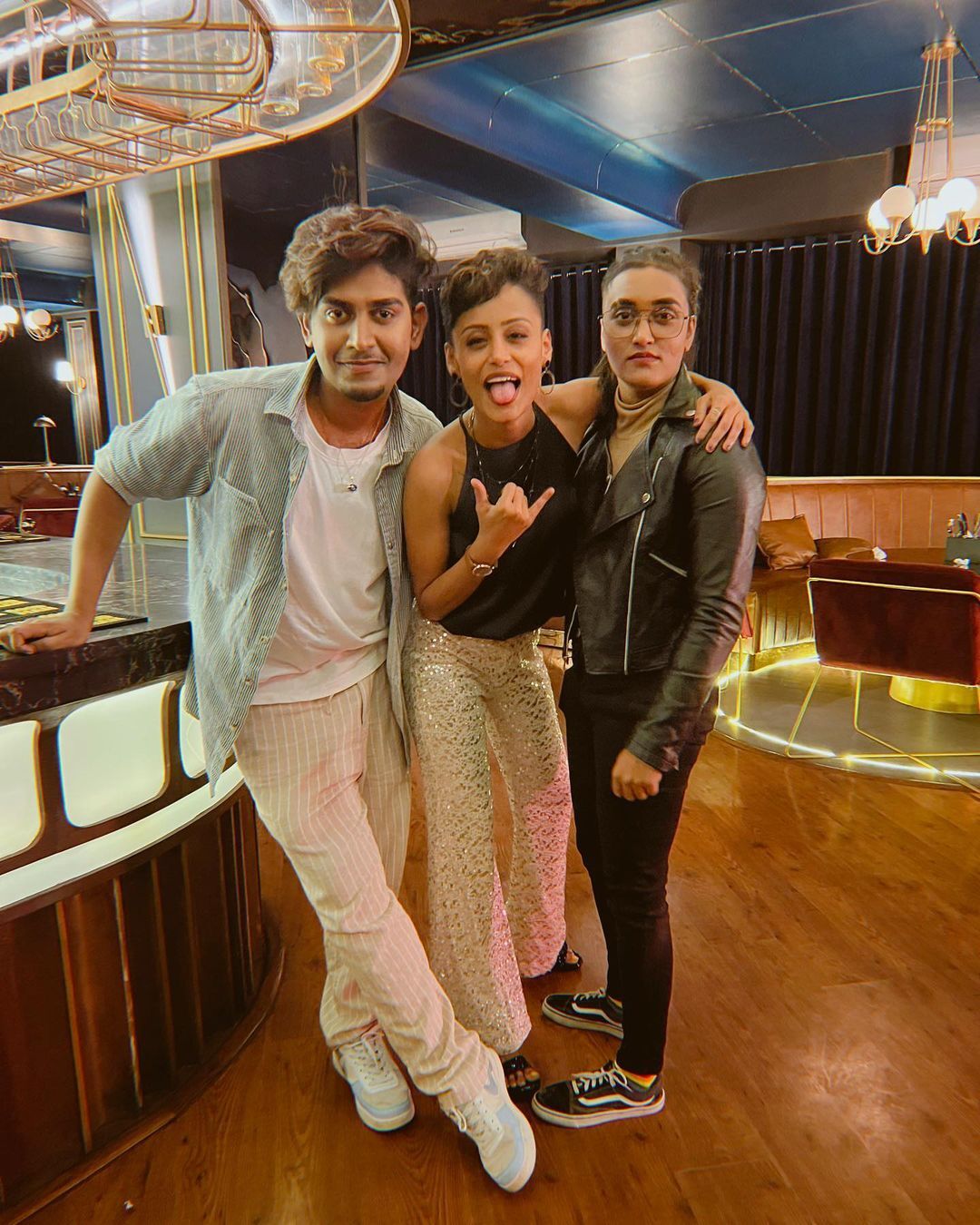  'നന്ദിയുണ്ട് വല്യണ്ണാ'...വീണ്ടും റിയാസ് സലീമിന്റെ ആറാട്ട്..ഒപ്പം ജാസ്മിനും ഡെയ്സിയും..ഇത് വേറെ ലെവലാണ്