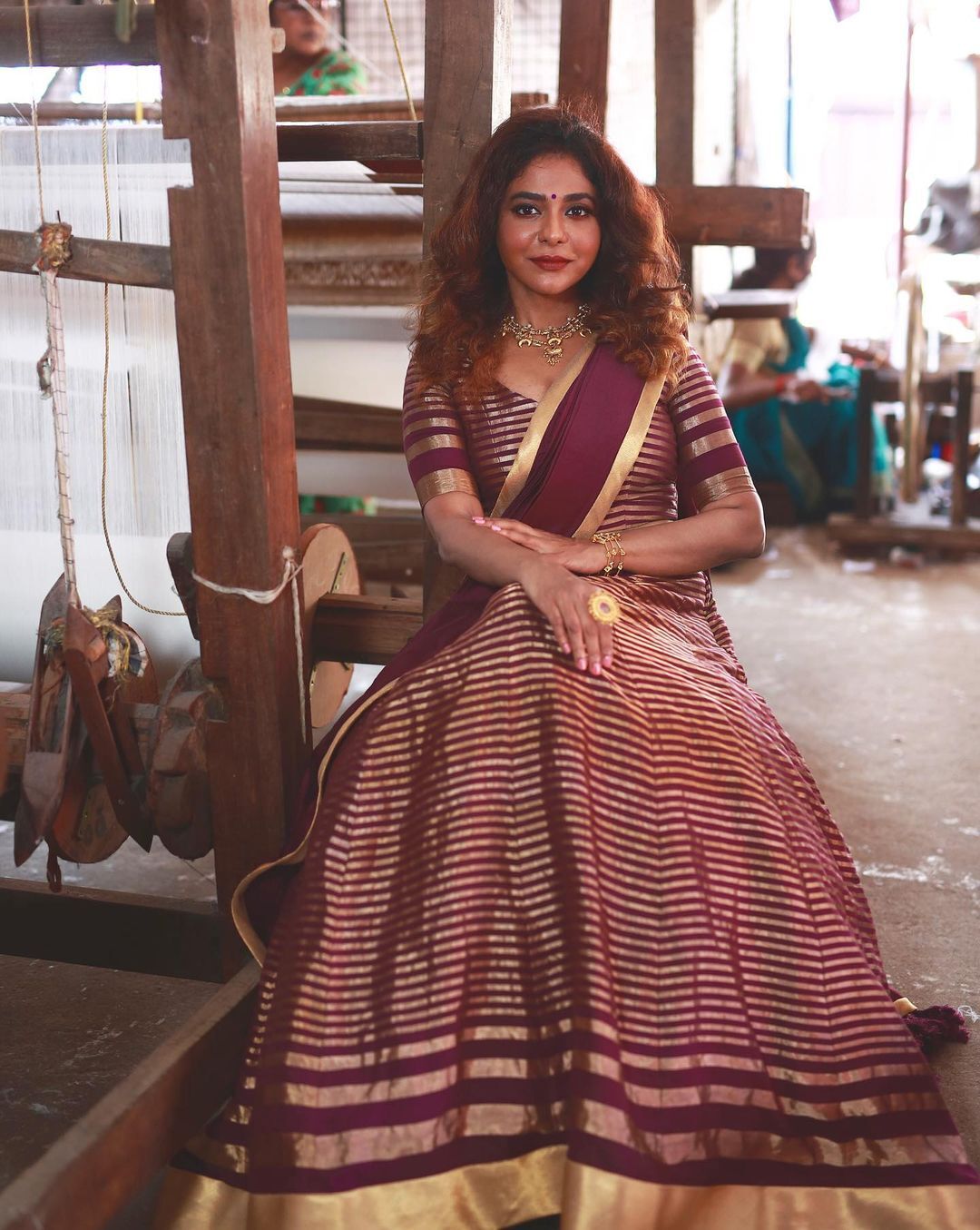  'ഇനിയെങ്കിലും പൂർണിമ ആ രഹസ്യം വെളിപ്പെടുത്തണം'..ഫോട്ടോസ് കണ്ട് കണ്ണു തള്ളി ആരാധകർ..വൈറൽ