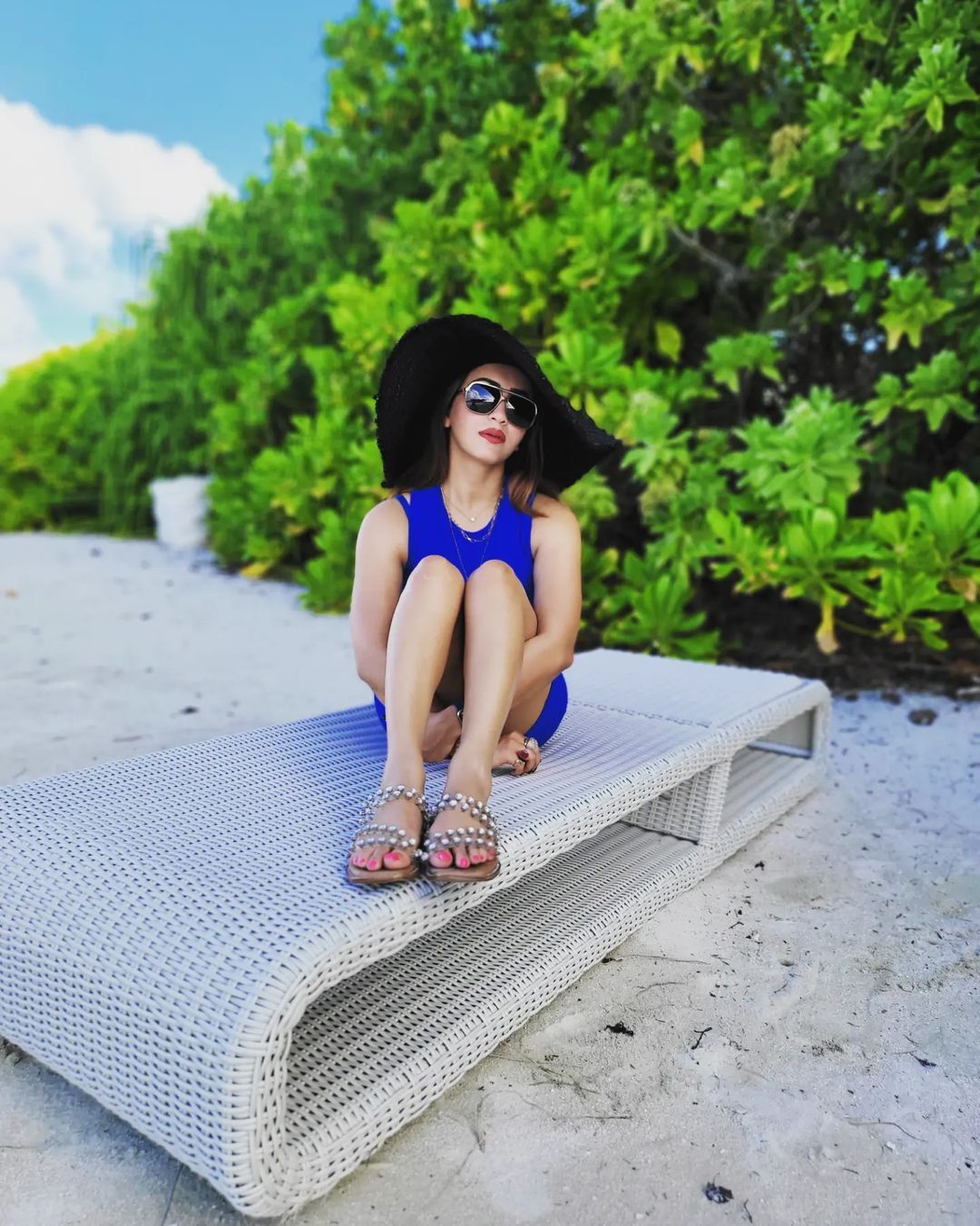 Rus qizlar bilan poezdda porno