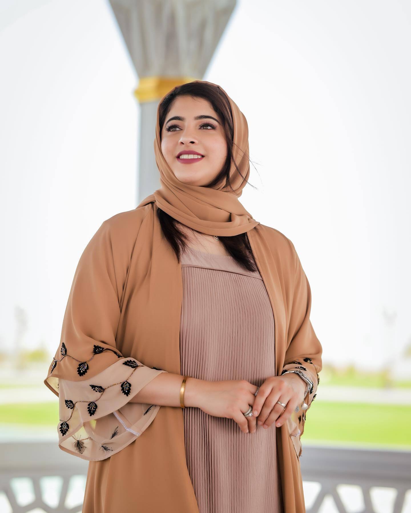 മൊഞ്ചത്തി പെണ്ണെ ഐമാ റോസ്മീ...; കിടിലന്‍ ചിത്രങ്ങളുമായി താരം