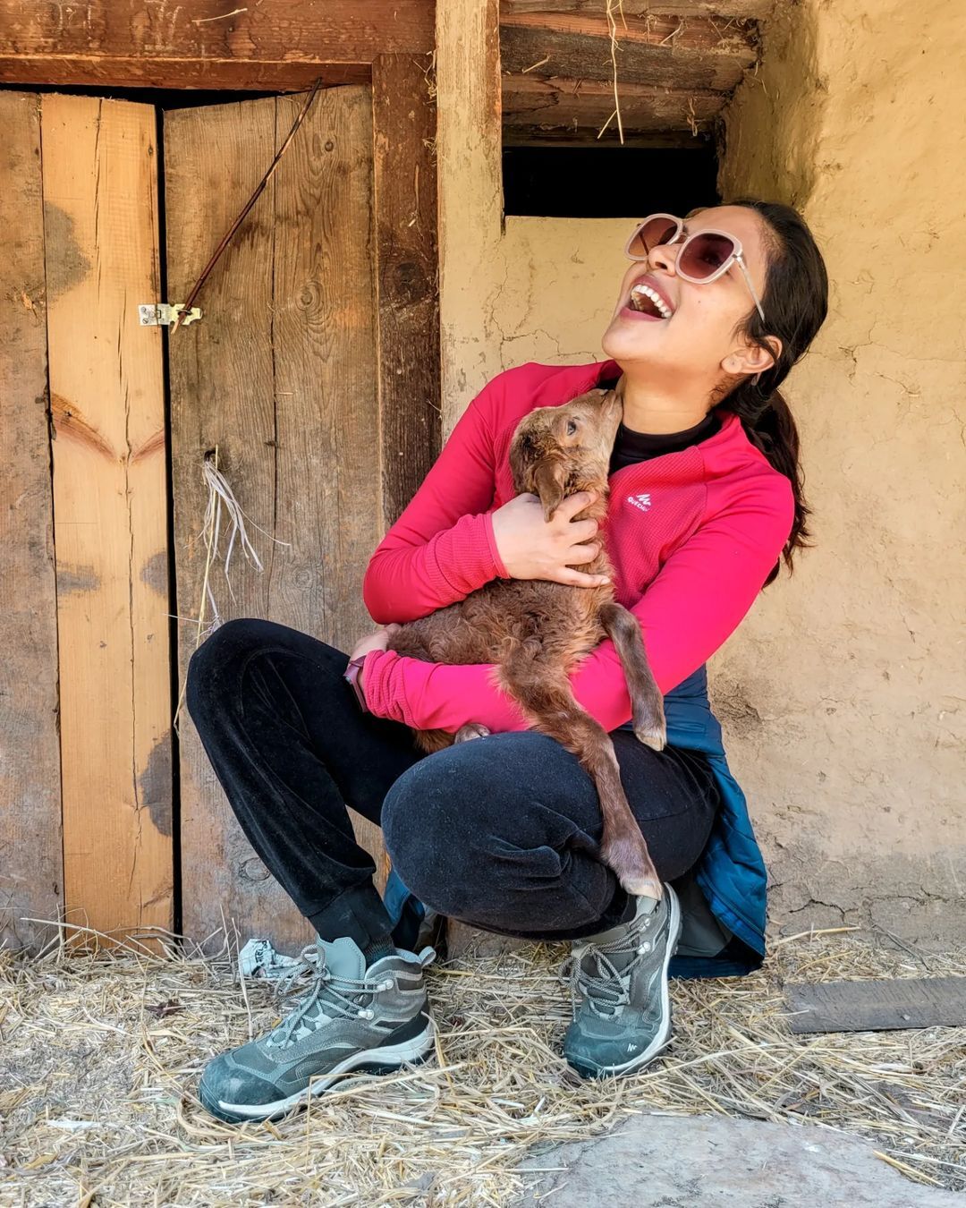 മട്ടന്‍ ബിരിയാണിയാണോ ഇന്നത്തെ ഡിഷ്; അമലയുടെ ചിത്രത്തില്‍ ആരാധകര്‍, വൈറല്‍