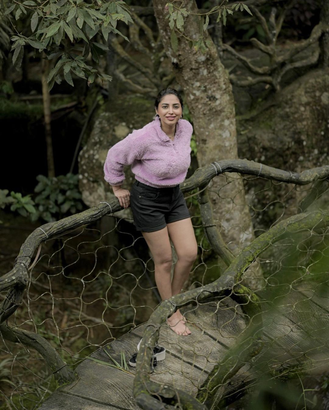 മൗഗ്ലി...വൈബിംഗ് ഇന്‍ മൂന്നാര്‍..; അമേയ..പൊളി ലുക്കില്‍, ഞെട്ടി ആരാധകര്‍ 