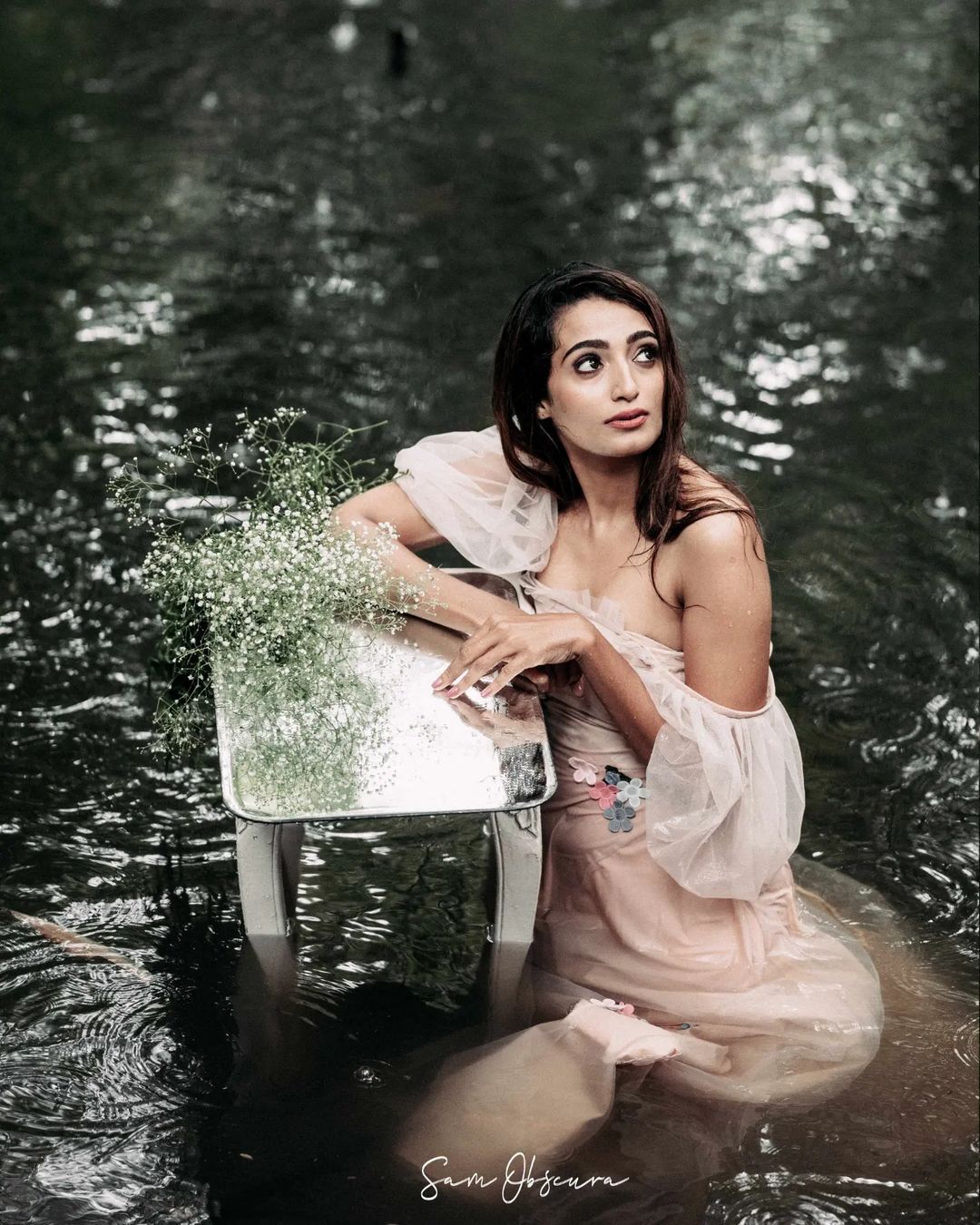 രാജകുമാരിയെപ്പോലെ സുന്ദരിയായി ആരാധകരുടെ പ്രിയതാരം; ബിഗ് ബോസ് താരം ഏഞ്ചല്‍ തോമസിന്റെ പുത്തന്‍ ഫോട്ടോഷൂട്ട് ചിത്രങ്ങള്‍