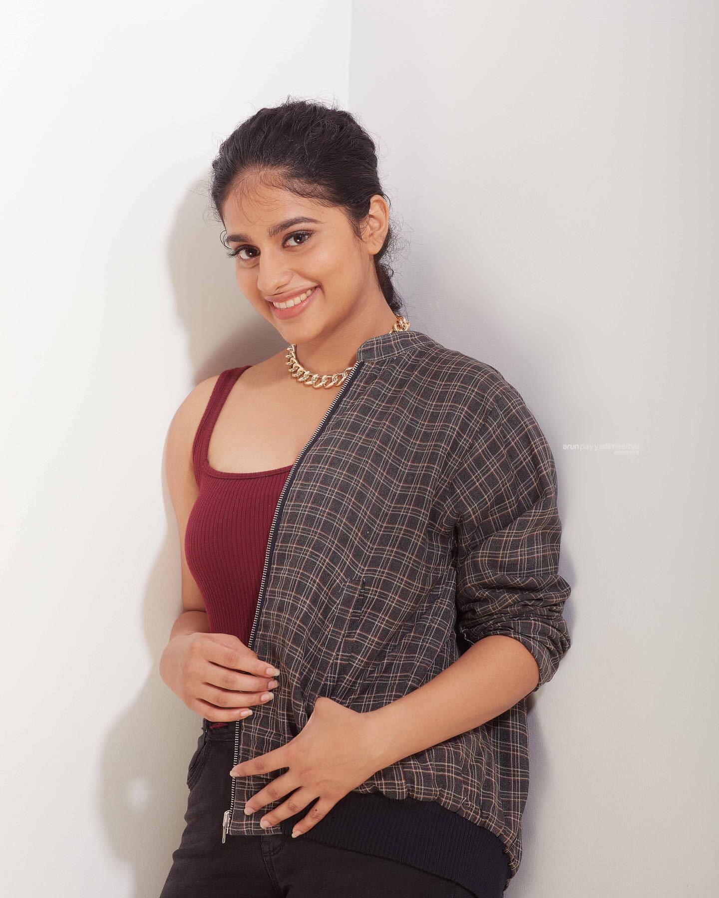 ചിരിയും പോസും കലക്കി; നയന്‍താരയുടെ വൈറല്‍ ചിത്രങ്ങള്‍