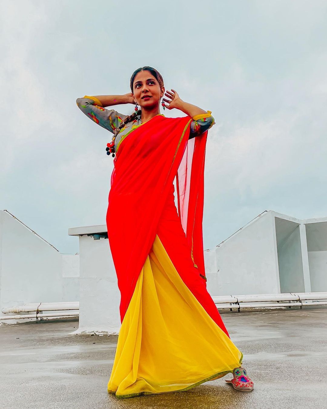 'പ്രായം റിവേഴ്‌സ് ഗിയറിലാണോ'; ഞങ്ങളുടെ സ്വന്തം സന്തൂര്‍ മമ്മി; പൂര്‍ണിമയുടെ ചിത്രങ്ങള്‍ ഏറ്റെടുത്ത് ആരാധകര്‍