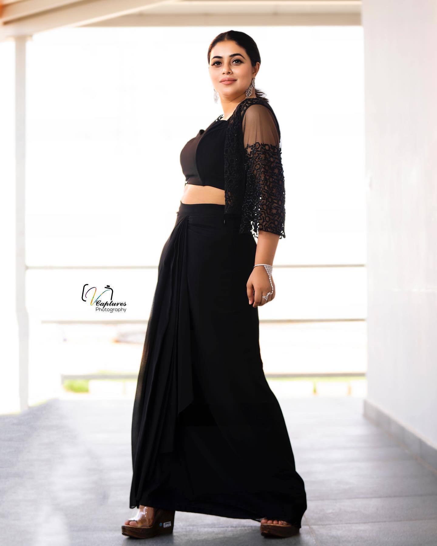 ഷംന...എത്ര സന്തോഷവതിയാണെന്ന് ഈ ചിരിയിലുണ്ട്..; വൈറല്‍ ചിത്രങ്ങള്‍