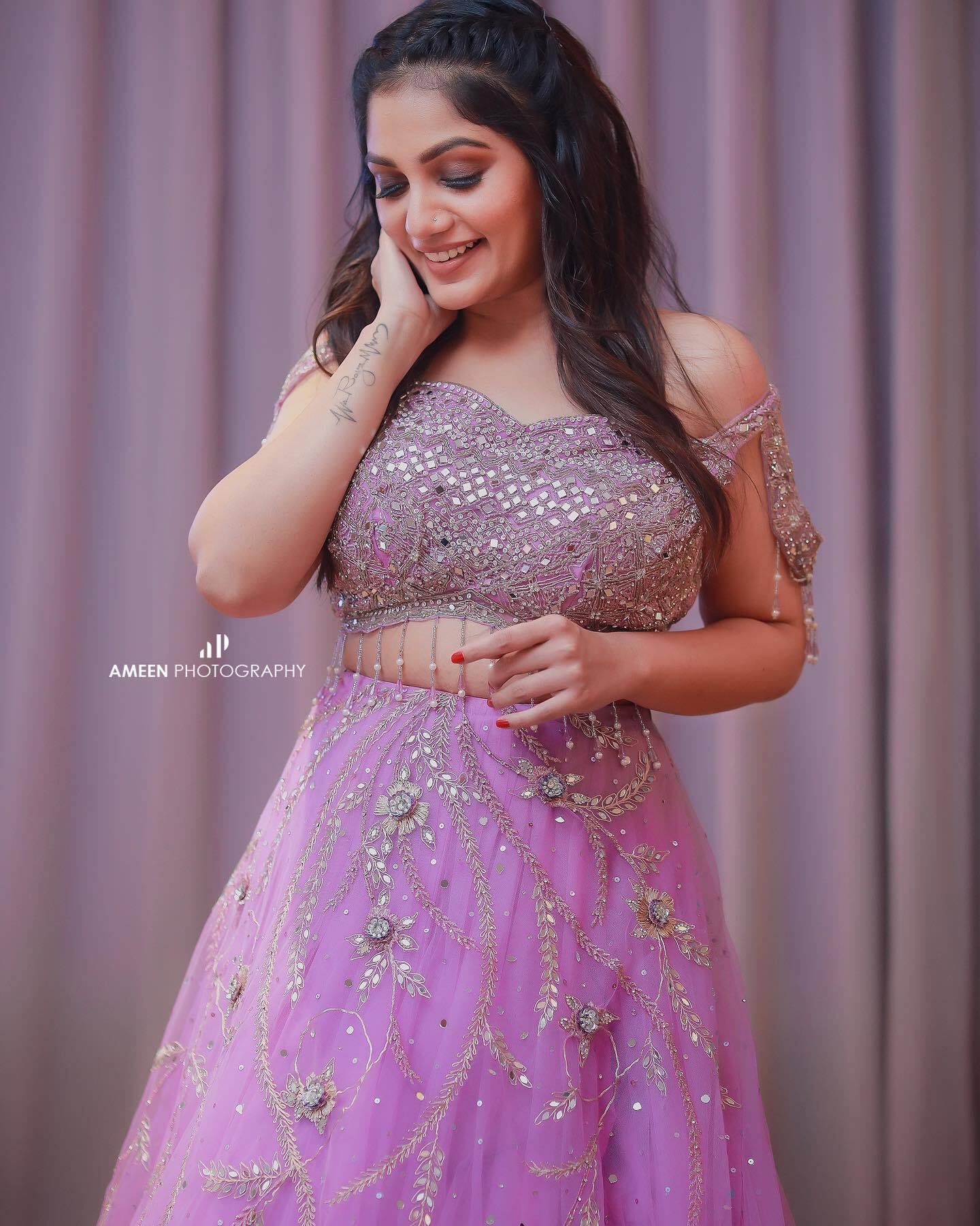 ബഡായി വിട്ടൊരു കളിയില്ല, പുത്തന്‍ തുടക്കവുമായി ആര്യ; ആശംസകളുമായി ആരാധകര്‍