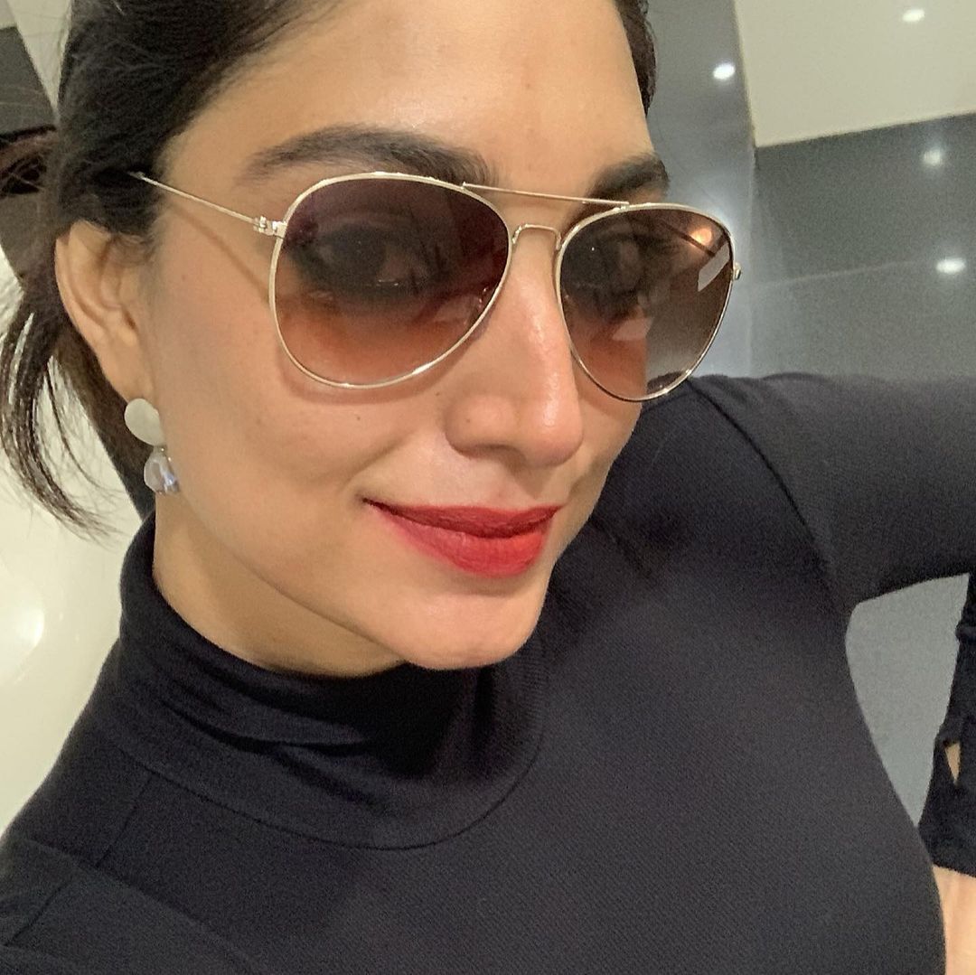 റിതു... ഇത് മന്ത്രമോ മായമോ; എഴുതാത്ത കഥയിലെ രാജകുമാരിയാണോ? ലേറ്റസ്റ്റ് ചിത്രങ്ങള്‍ വൈറല്‍