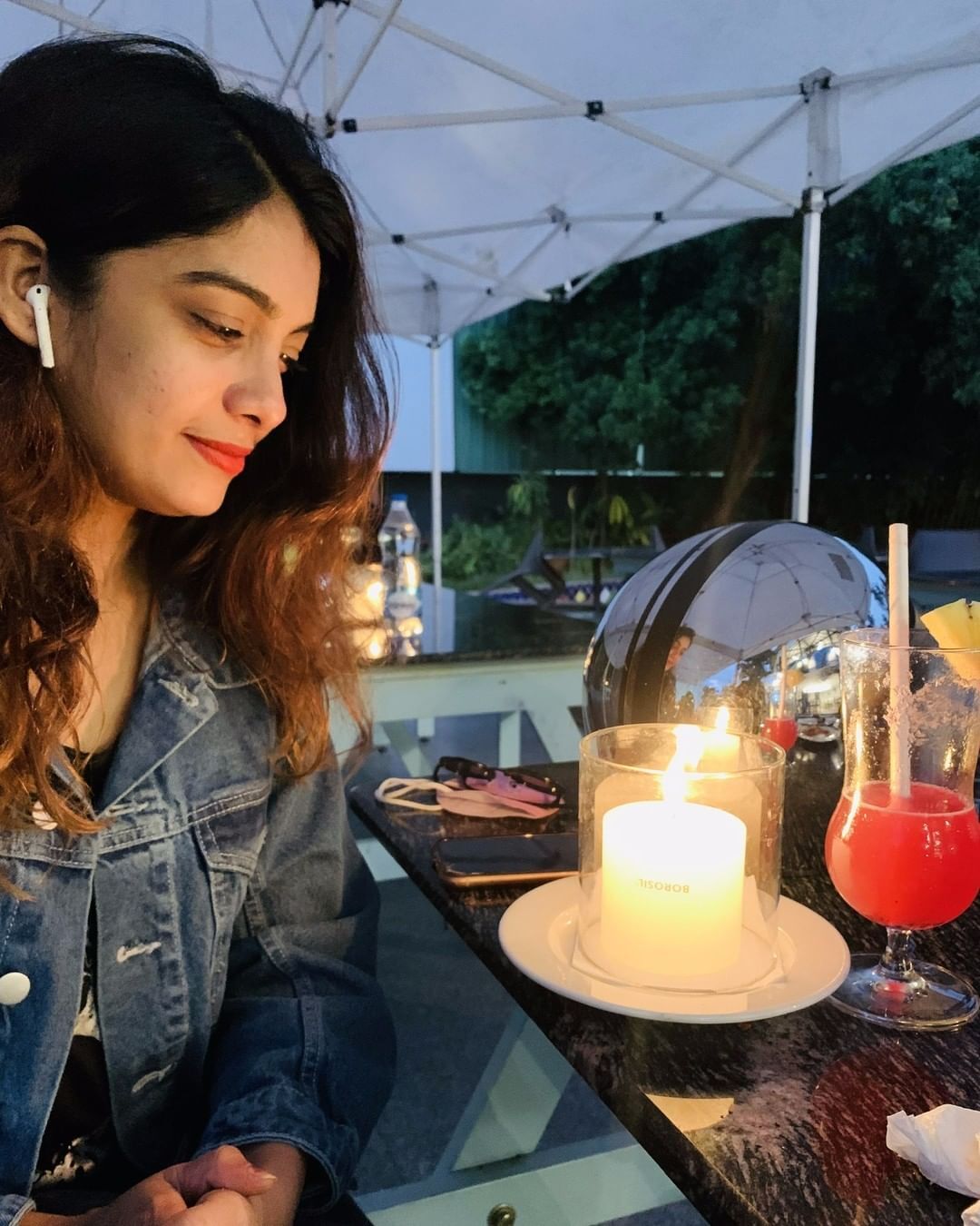 തളരാന്‍ വേറെ ആളെ നോക്കണം..സീന്‍ കളറാക്കി ദില്‍ഷ പ്രസന്നന്‍