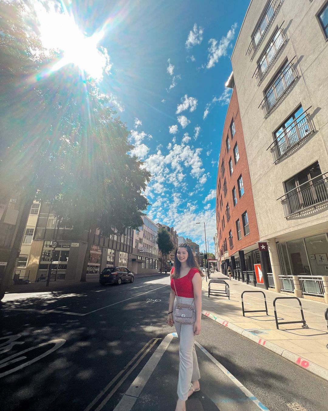 ക്രിക്കറ്റ് ദൈവത്തിന്റെ മകൾ, സൗന്ദര്യത്തിന്‍ മാലാഖ... അതീവ സുന്ദരിയായി സാറ ടെന്‍ഡുല്‍ക്കര്‍, വൈറല്‍ ചിത്രങ്ങള്‍