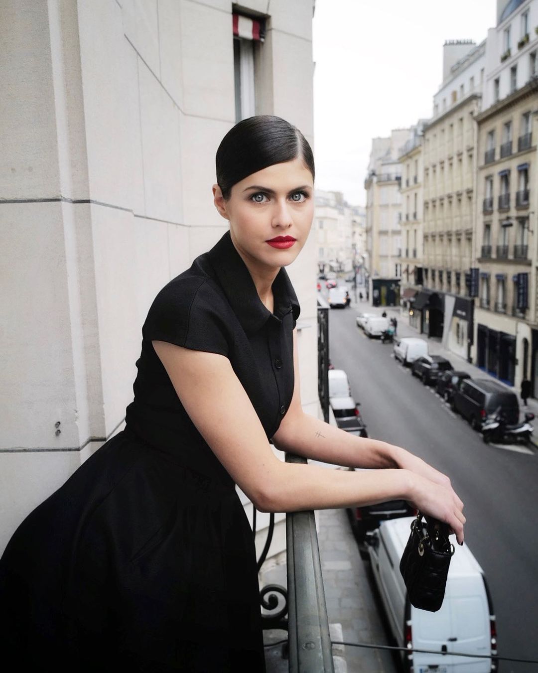 अप्सरा से कम नहीं Hollywood की ये टॉप 10 एक्ट्रेस, खूबसूरती उड़ा देगी आपके होश