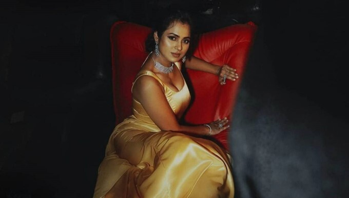 Kollywood Actress Ramya Pandian Latest Photos