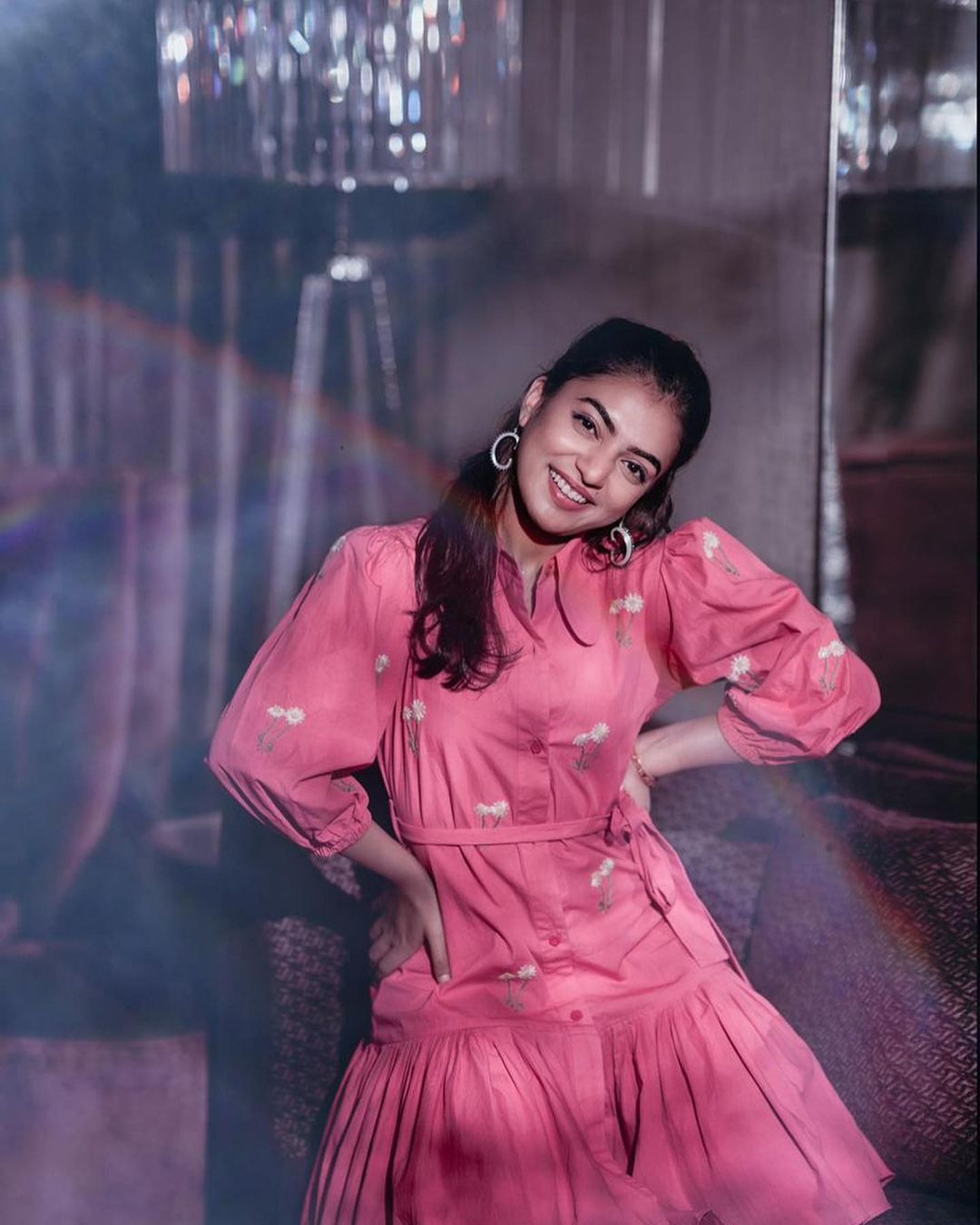 ഡിക്യുവിന്റെ ബര്‍ത്ത്‌ഡേ പോസ് കളറാക്കി നസ്രിയ, ഫഹദും ഫ്രെയിമില്‍, ഒന്നൊന്നര ചിത്രങ്ങള്‍ 