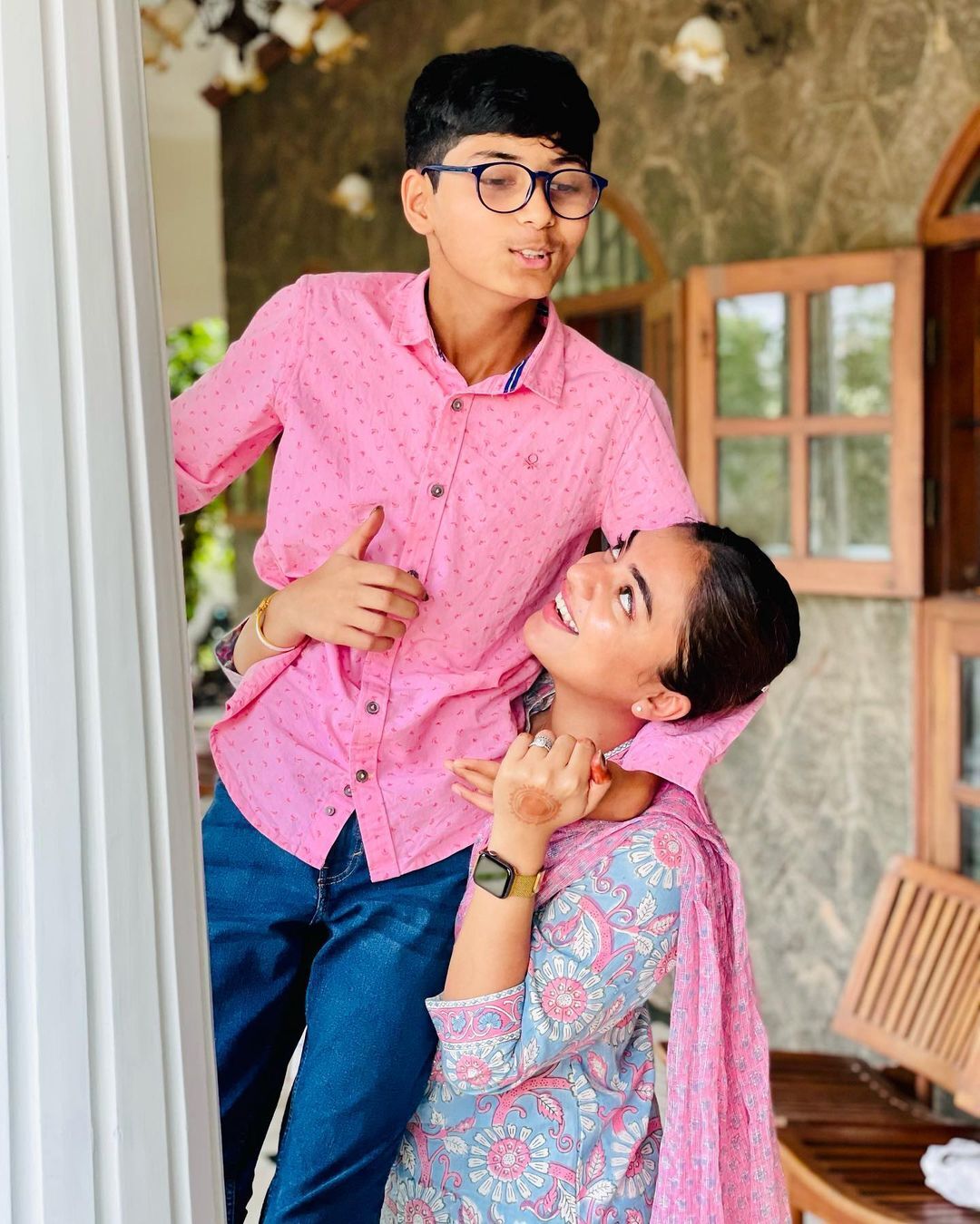 കുടുംബത്തോടൊപ്പം പെരുന്നാള്‍ അടിച്ചുപൊളിച്ച് താരദമ്പതികള്‍; വൈറലായി നസ്രിയയുടെ ചിത്രങ്ങള്‍