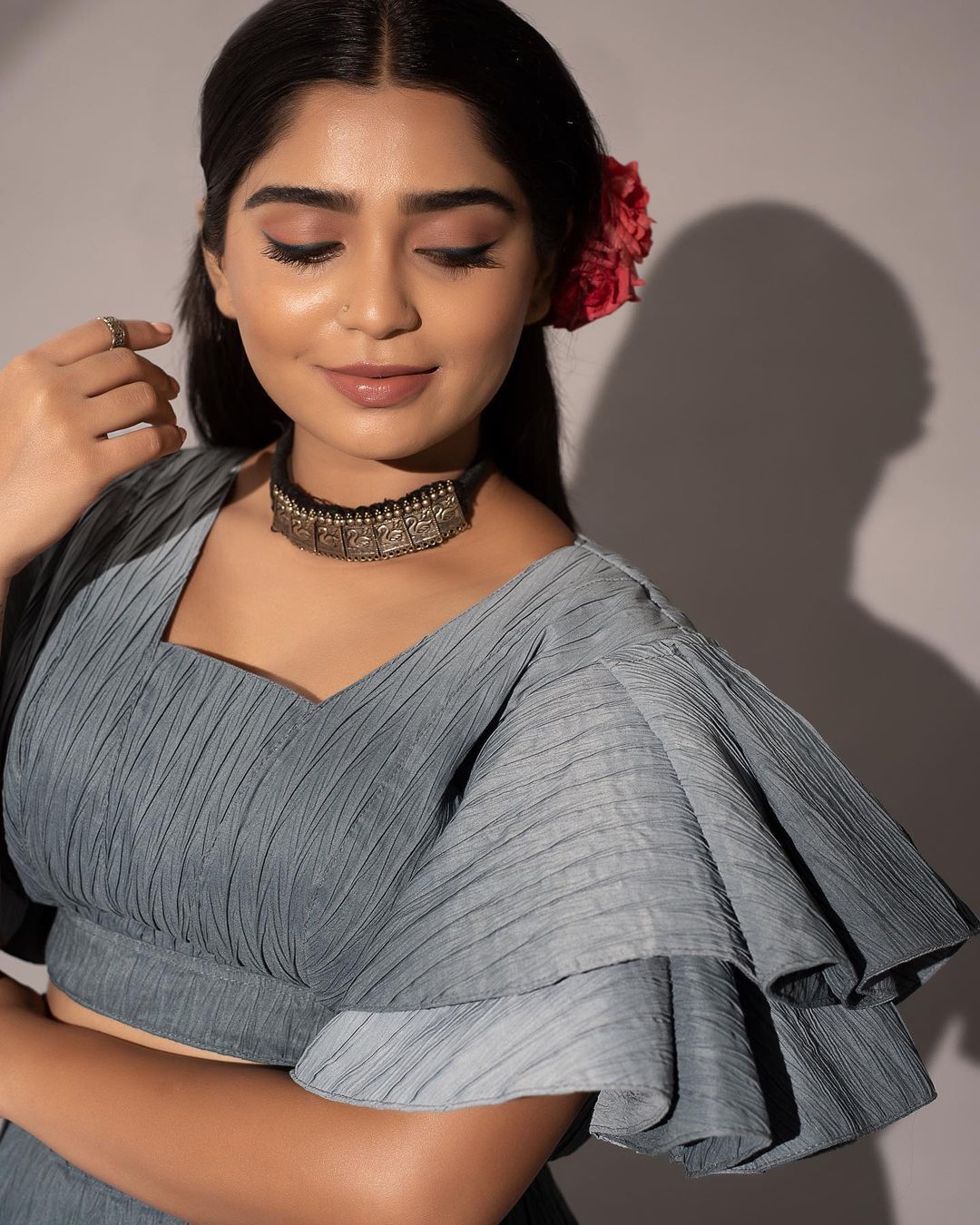 PHOTOS : க்யூட்டான சிரிப்பில் மனதை கொள்ளையடிக்கும் கௌரி.. லேட்டஸ்ட் நச் போட்டோஸ் இதோ!