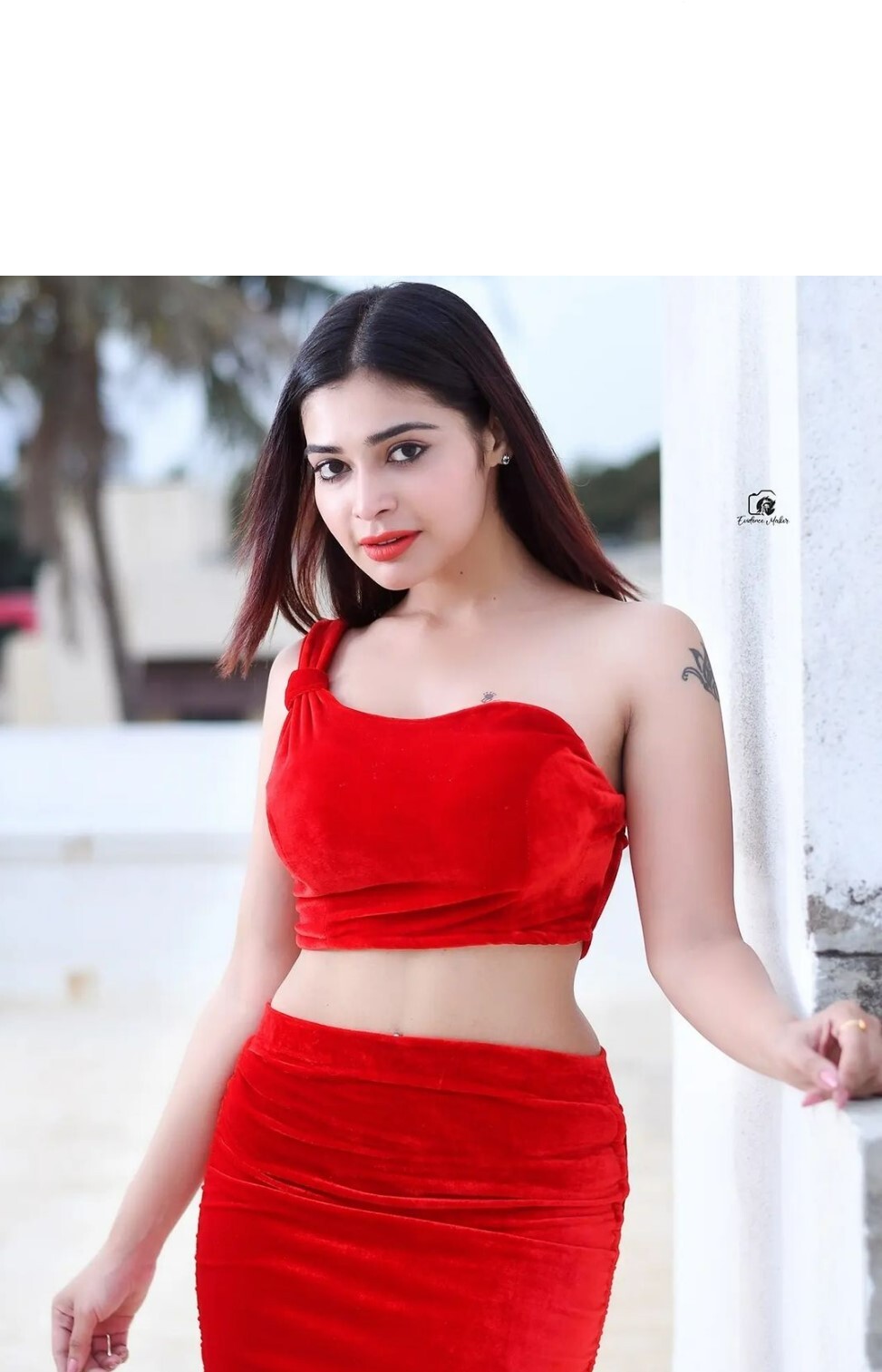 PHOTOS : எம்மாடியோ.. சைடு போஸில் எவ்ளோ அழகா இருக்காங்க.. தர்ஷா குப்தாவின் வேற லெவல் நச் பிக்ஸ் இதோ! 