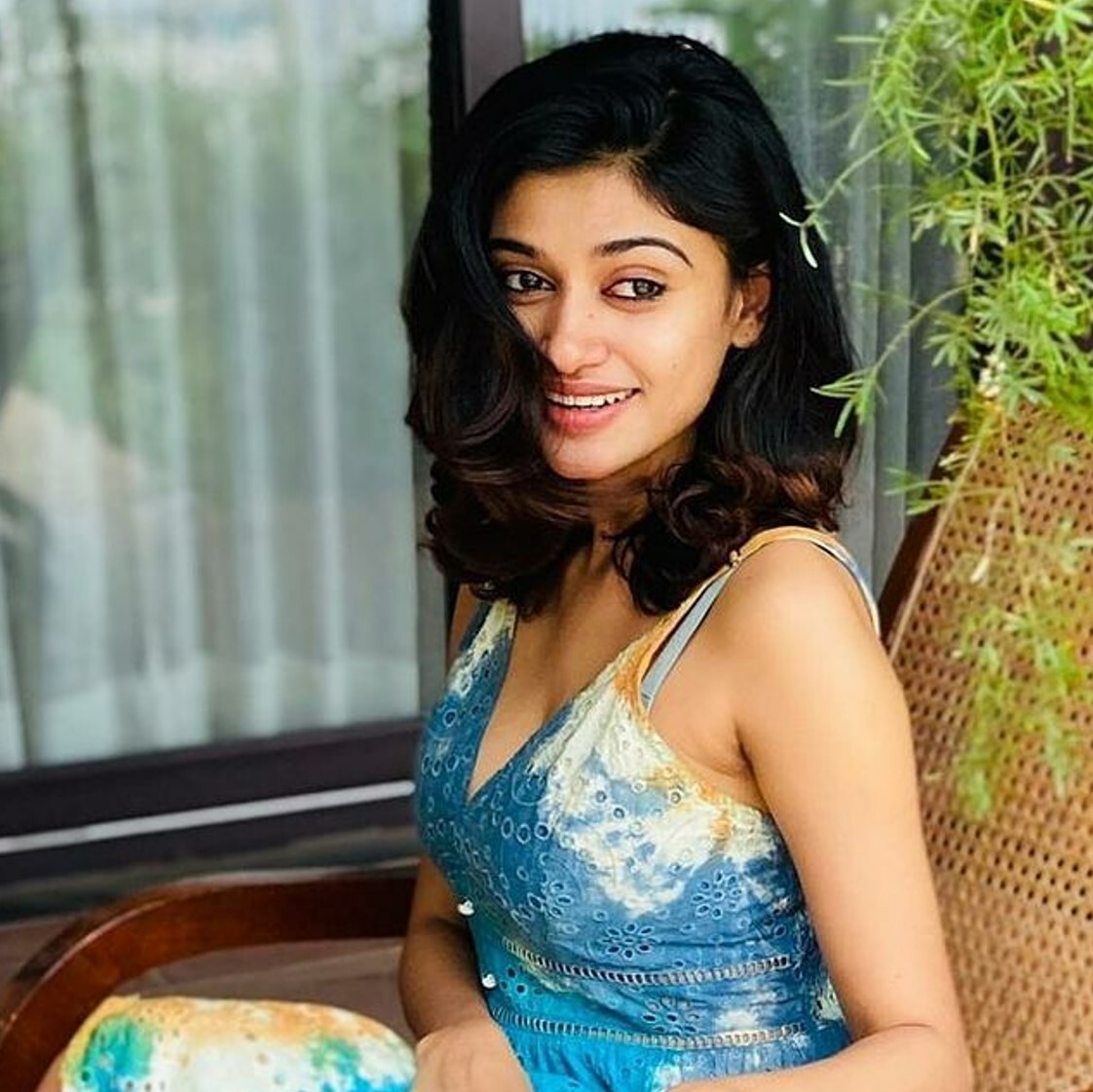 PHOTOS : கடற்கரையில் பிகினியில் ஆட்டம் போடும் ஓவியா.. தவிக்கும் ரசிகர்கள்.. கலக்கலான சூப்பர் பிக்ஸ் இதோ!  