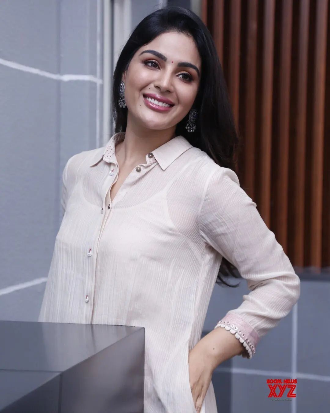 മിന്നിത്തിളങ്ങുന്ന ലുക്കില്‍ സംയുക്ത; ക്യൂട്ട് ചിരിയെന്ന് ആരാധകര്‍, വൈറല്‍ ചിത്രങ്ങള്‍