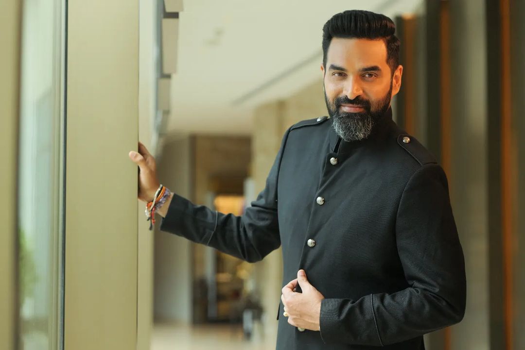 സിംപിള്‍ ആന്‍ഡ് കൂള്‍ ലുക്കില്‍ അമൃത സുരേഷ്, പാപ്പുവും ഗോപി സുന്ദറും എവിടെയെന്ന് ആരാധകര്‍, പുതിയ ചിത്രങ്ങള്‍ വൈറല്‍