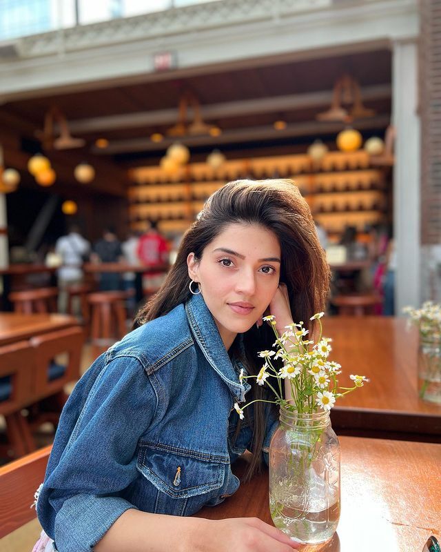 Tollywood actress Mehreen Pirzada latest photos