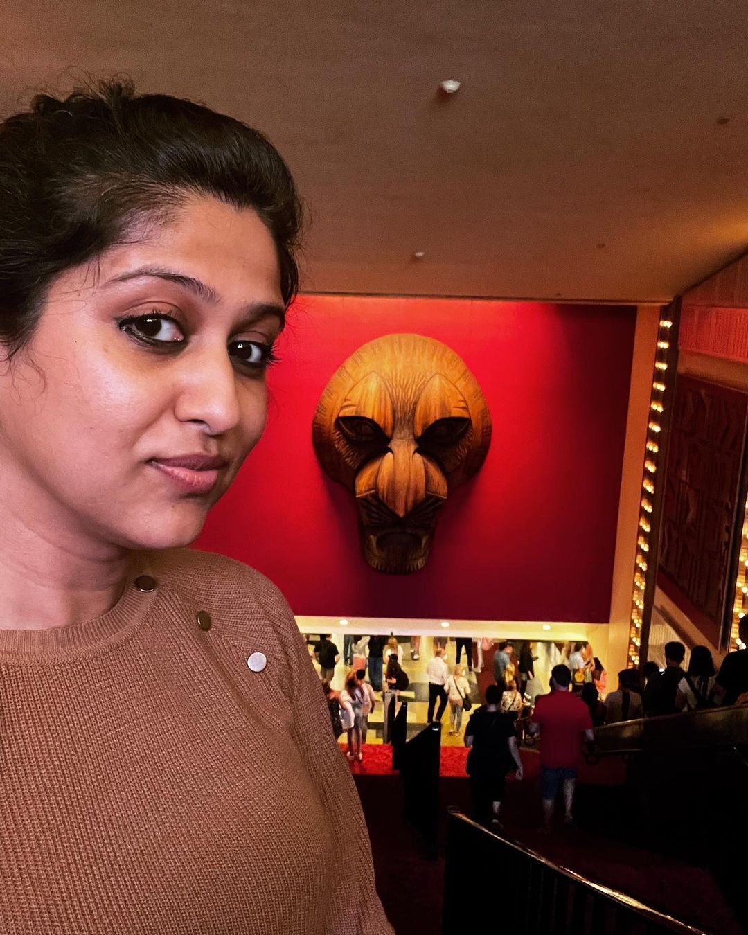 ഈ ചിത്രം എങ്ങനെയുണ്ട്.. പൊളിയല്ലേ, അല്ലേല്‍ ഇതോ: വ്യത്യസ്ത ലുക്കില്‍ പൊളിച്ചടുക്കി രഞ്ജിനി ജോസ്