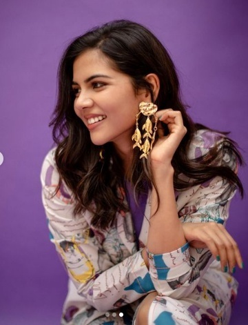 സ്റ്റൈലിഷ് ലുക്കിൽ കല്യാണി...അടിപൊളിയെന്ന് ആരാധകര്‍ ...കാണാം ചിത്രങ്ങള്‍